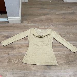 Women’s petite gold top